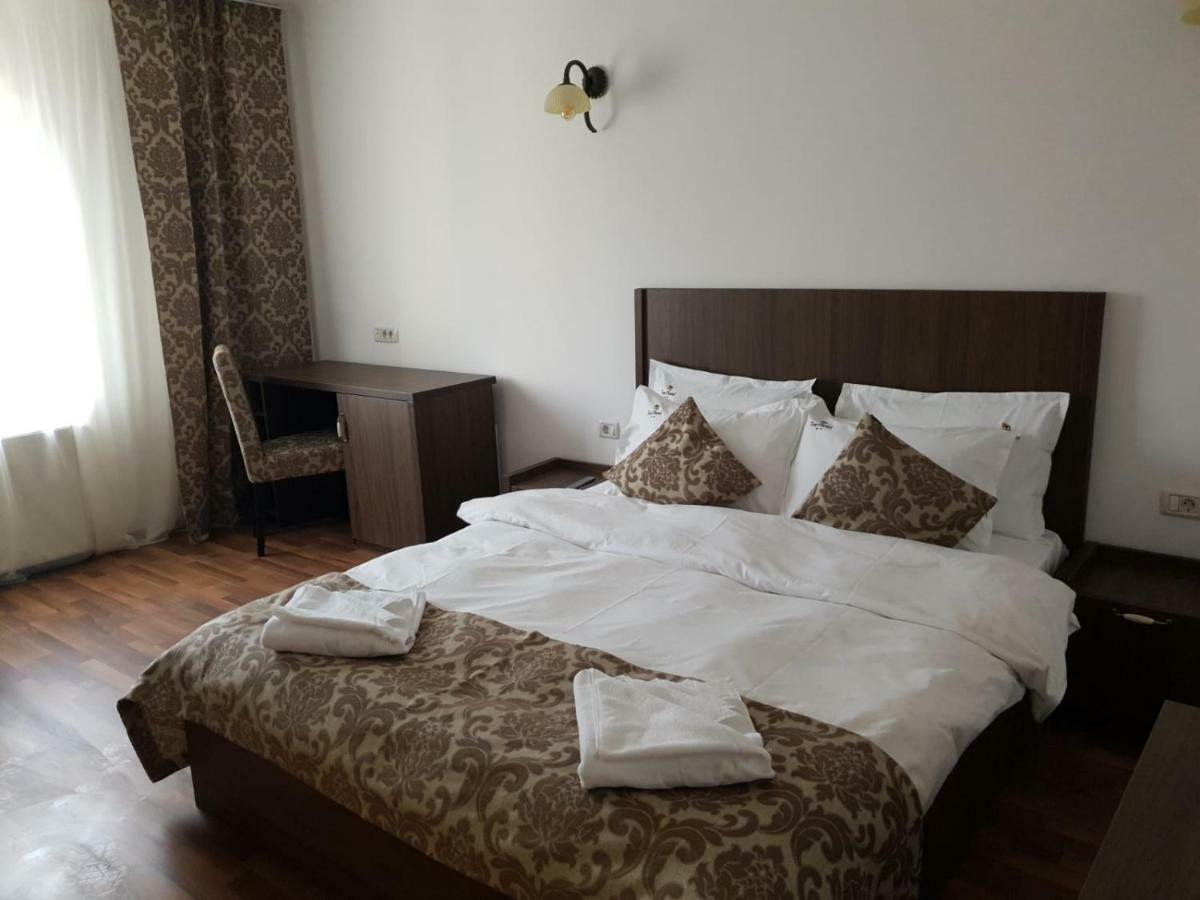 Hotel Top Central Bucureşti Ngoại thất bức ảnh